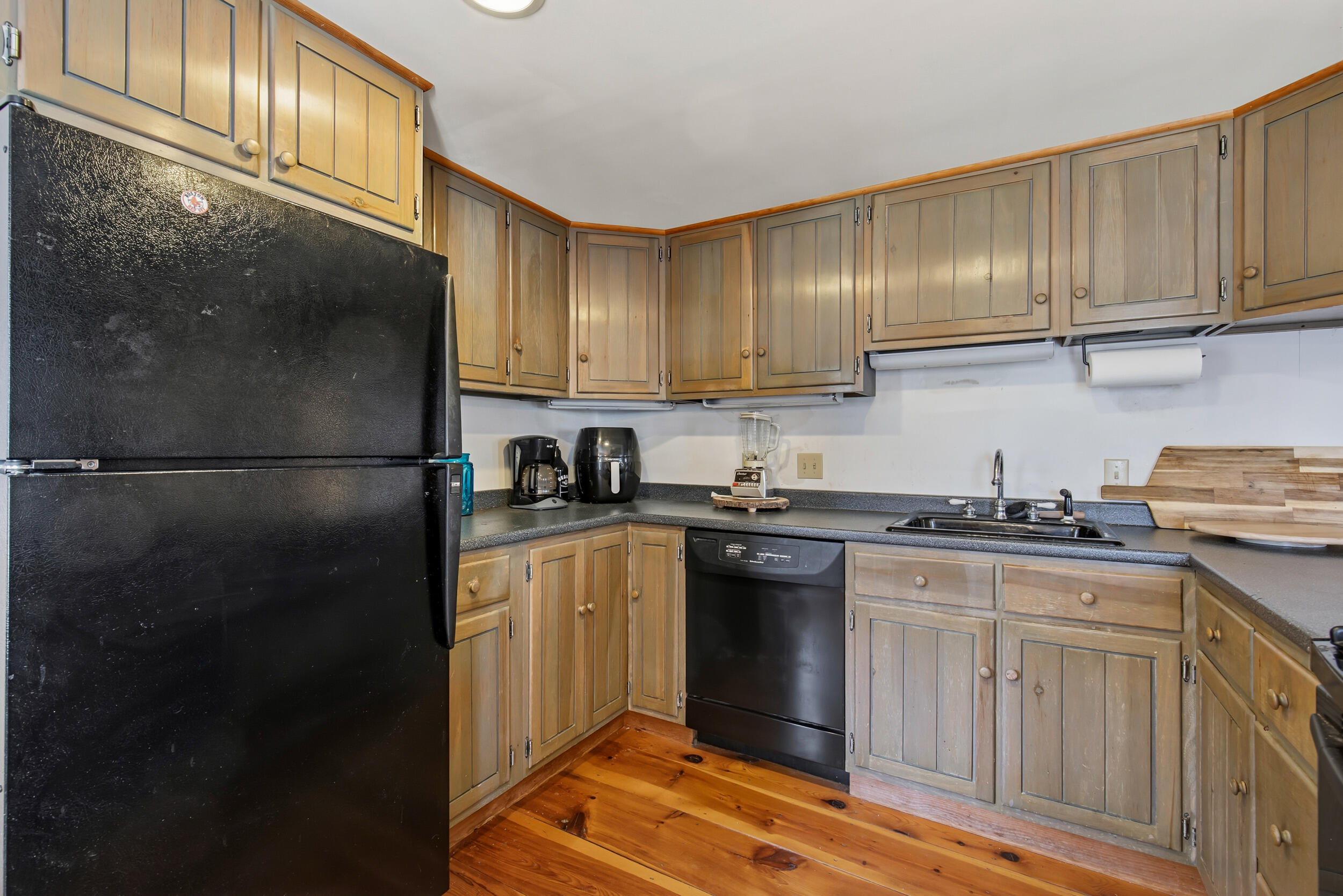 15 Ossipee Trail E Standish ME 04084