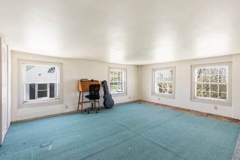 15 Ossipee Trail E Standish ME 04084