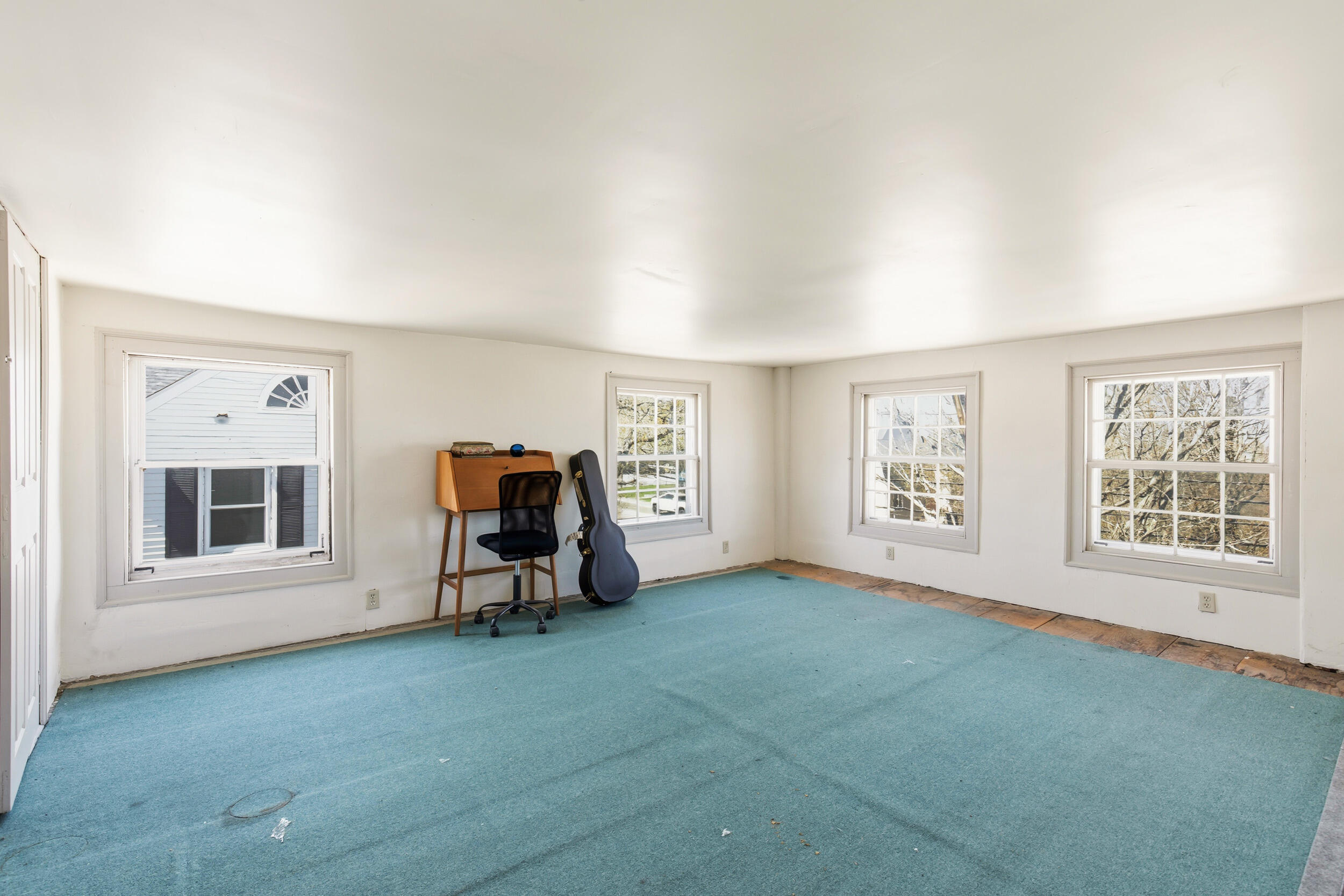15 Ossipee Trail E Standish ME 04084