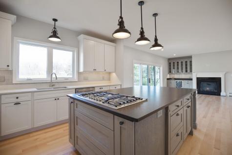 10 Emerson Terrace Falmouth ME 04105