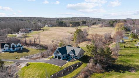 10 Emerson Terrace Falmouth ME 04105