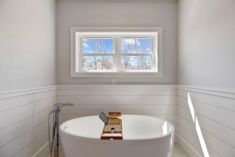 10 Emerson Terrace Falmouth ME 04105