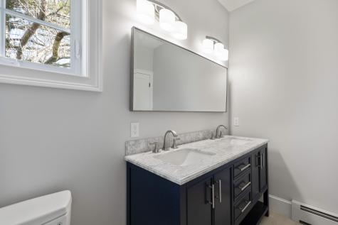 10 Emerson Terrace Falmouth ME 04105