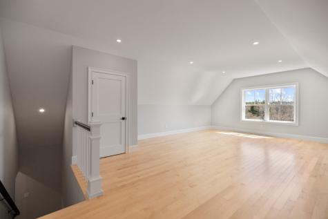 10 Emerson Terrace Falmouth ME 04105