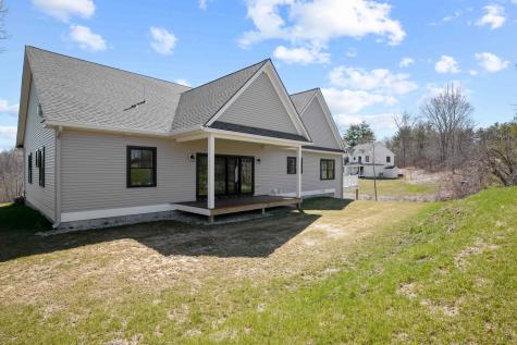 10 Emerson Terrace Falmouth ME 04105