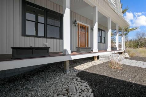 10 Emerson Terrace Falmouth ME 04105