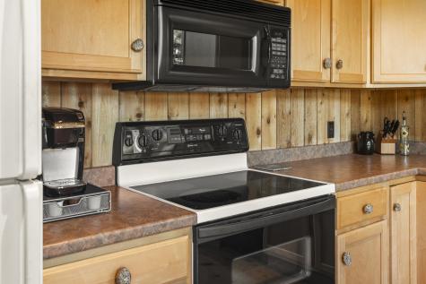 49 Seawood Park Road Bristol ME 04554