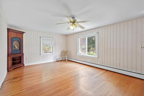 202 Gray Road Falmouth ME 04105