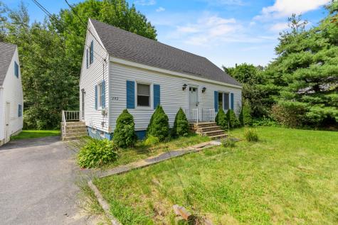 202 Gray Road Falmouth ME 04105