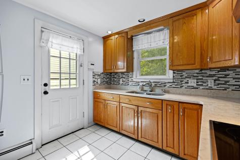 202 Gray Road Falmouth ME 04105