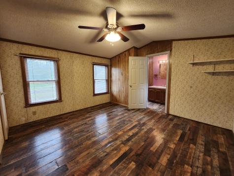 50 Holiday Lane Standish ME 04084
