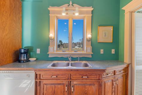 3 Alexander Reed Road Richmond ME 04357