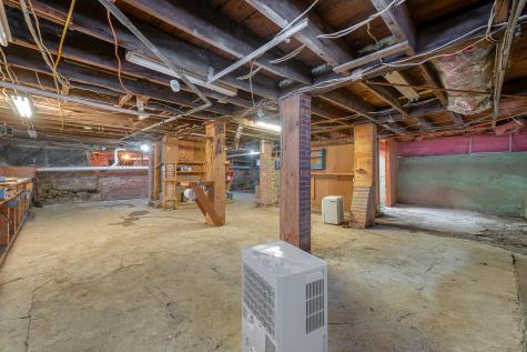 3 Alexander Reed Road Richmond ME 04357