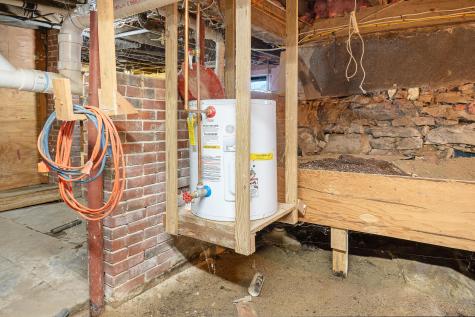 3 Alexander Reed Road Richmond ME 04357