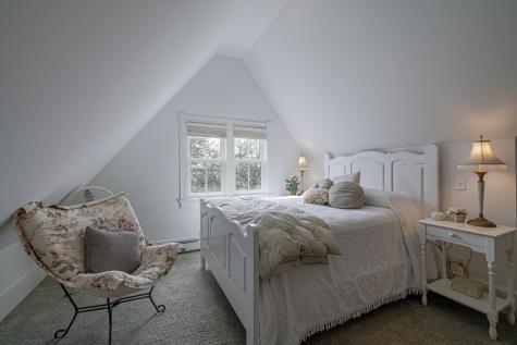 55 Ferry Road Swans Island ME 04685