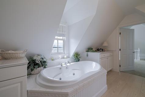 55 Ferry Road Swans Island ME 04685