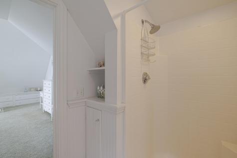 55 Ferry Road Swans Island ME 04685