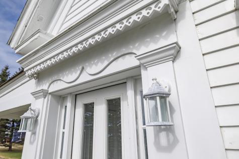 55 Ferry Road Swans Island ME 04685