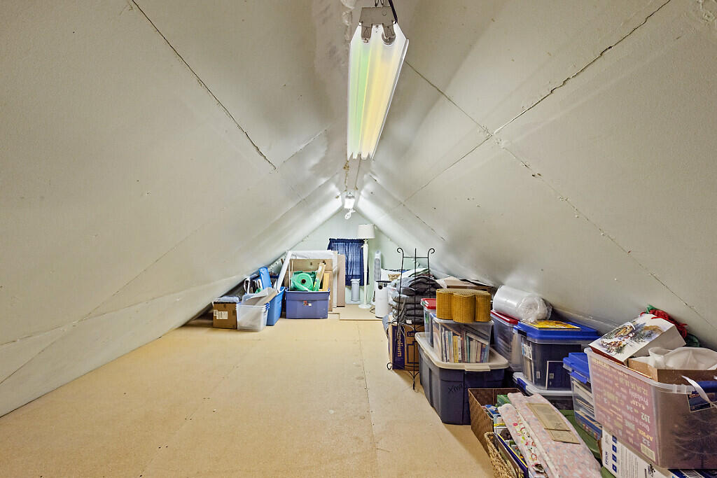 12 Middle Street Hallowell ME 04347