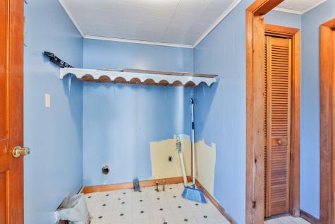 21 Water Street Clinton ME 04927