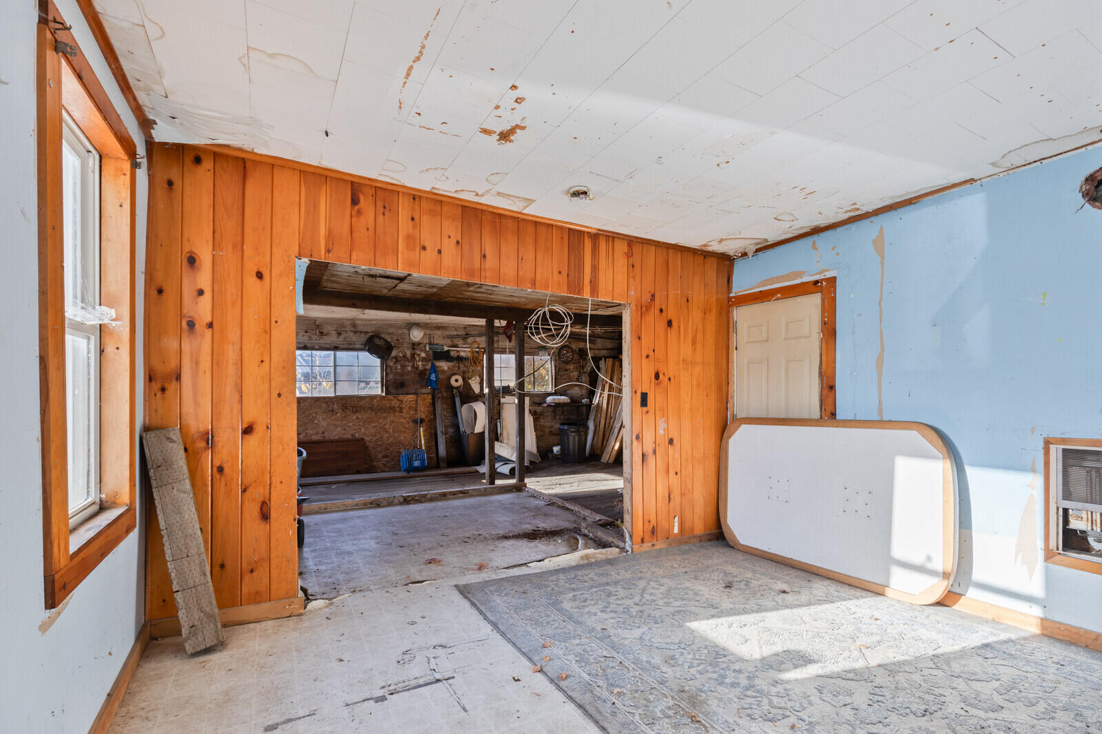 21 Water Street Clinton ME 04927