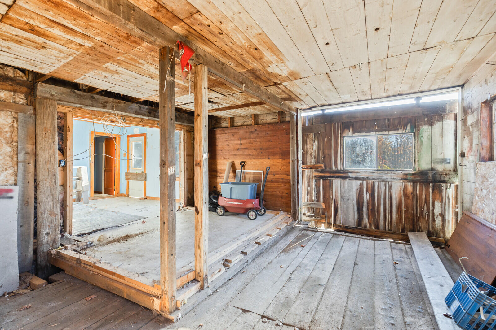 21 Water Street Clinton ME 04927