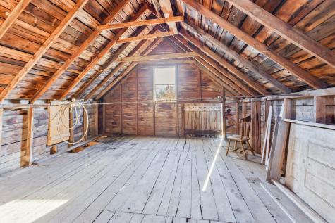 21 Water Street Clinton ME 04927