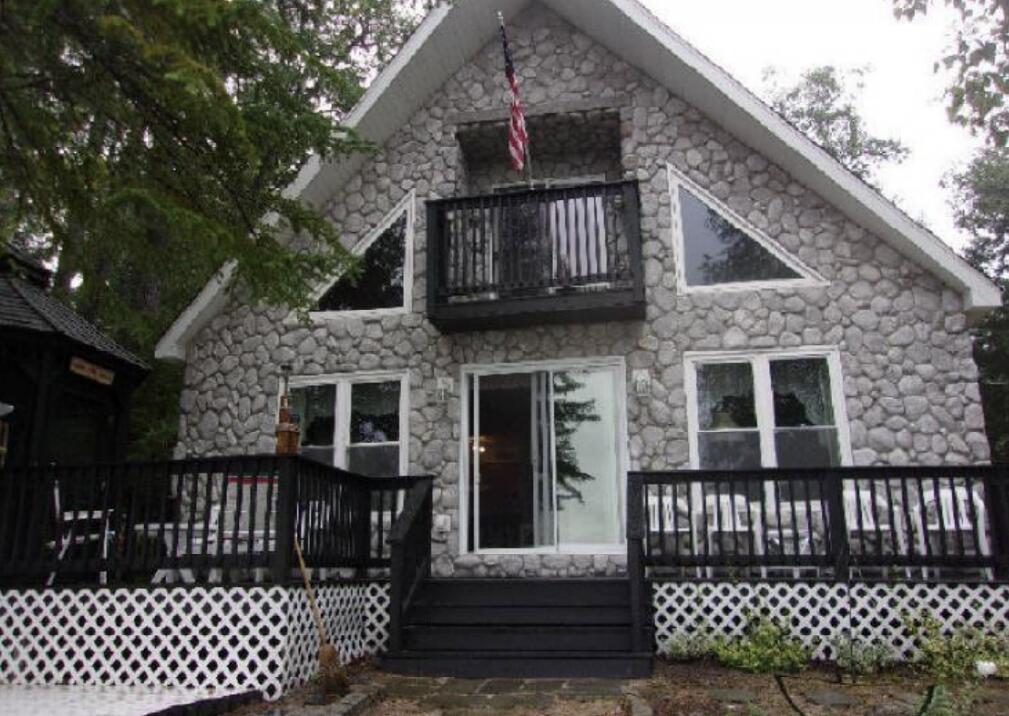 412 Pride Farm Road Falmouth ME 04105