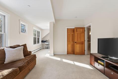 12 Evergreen Lane Newry ME 04261