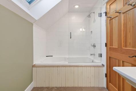 12 Evergreen Lane Newry ME 04261