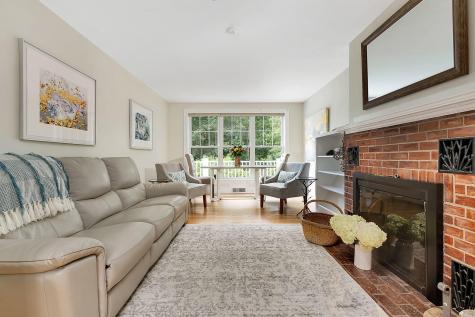 174 Falmouth Road Falmouth ME 04105