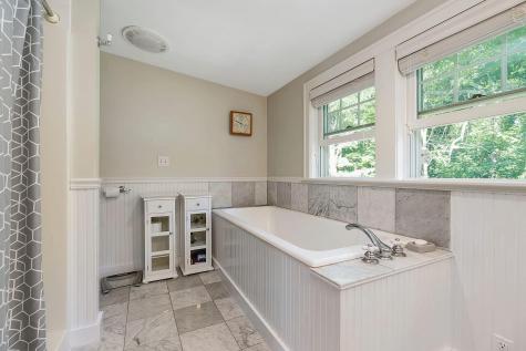 174 Falmouth Road Falmouth ME 04105