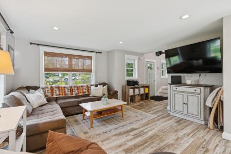 52 Sabatus Lane Windham ME 04062