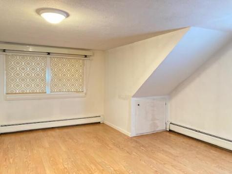 9 Fair Street Lewiston ME 04240