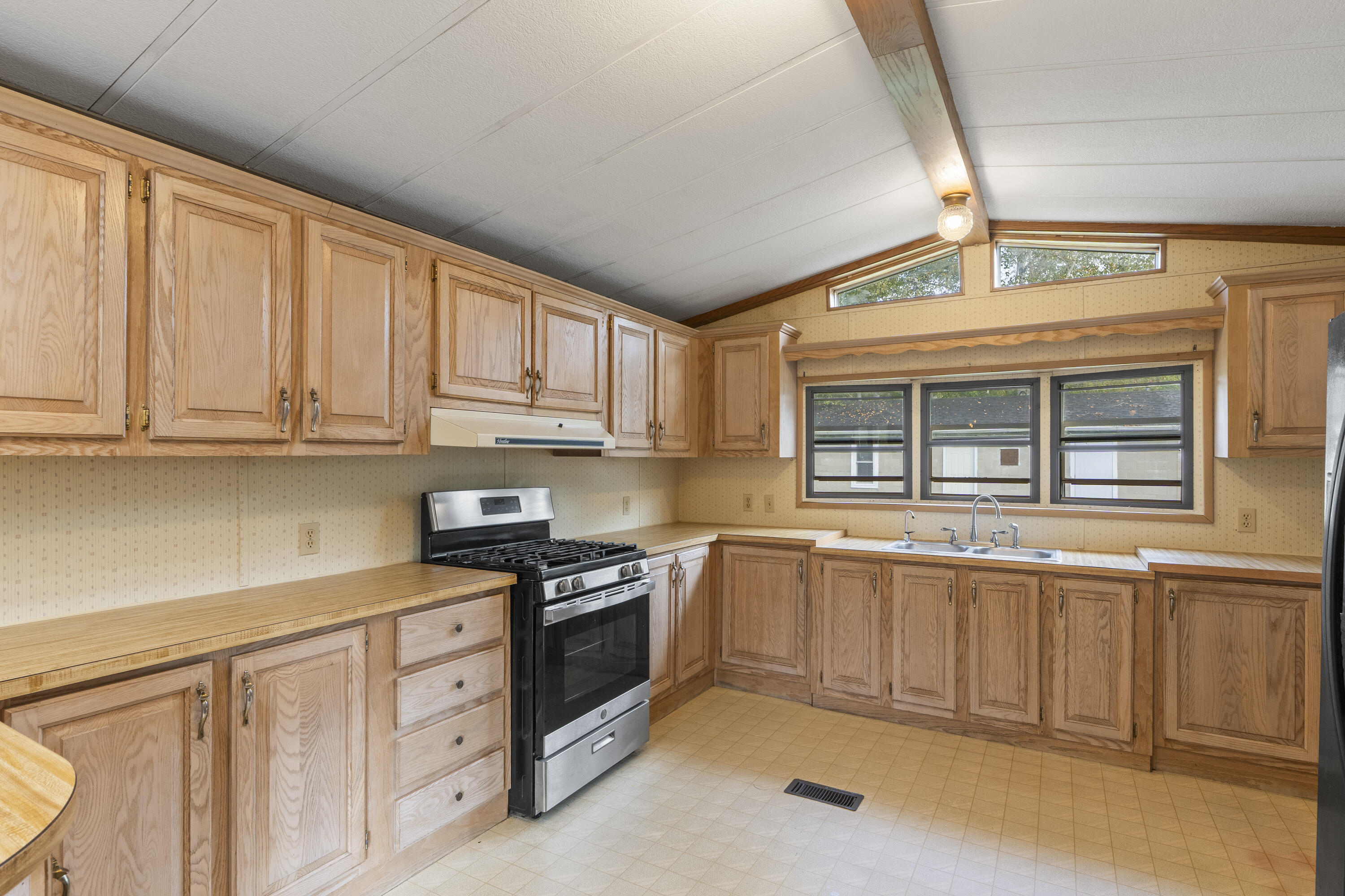 398 Washington Road Waldoboro ME 04572