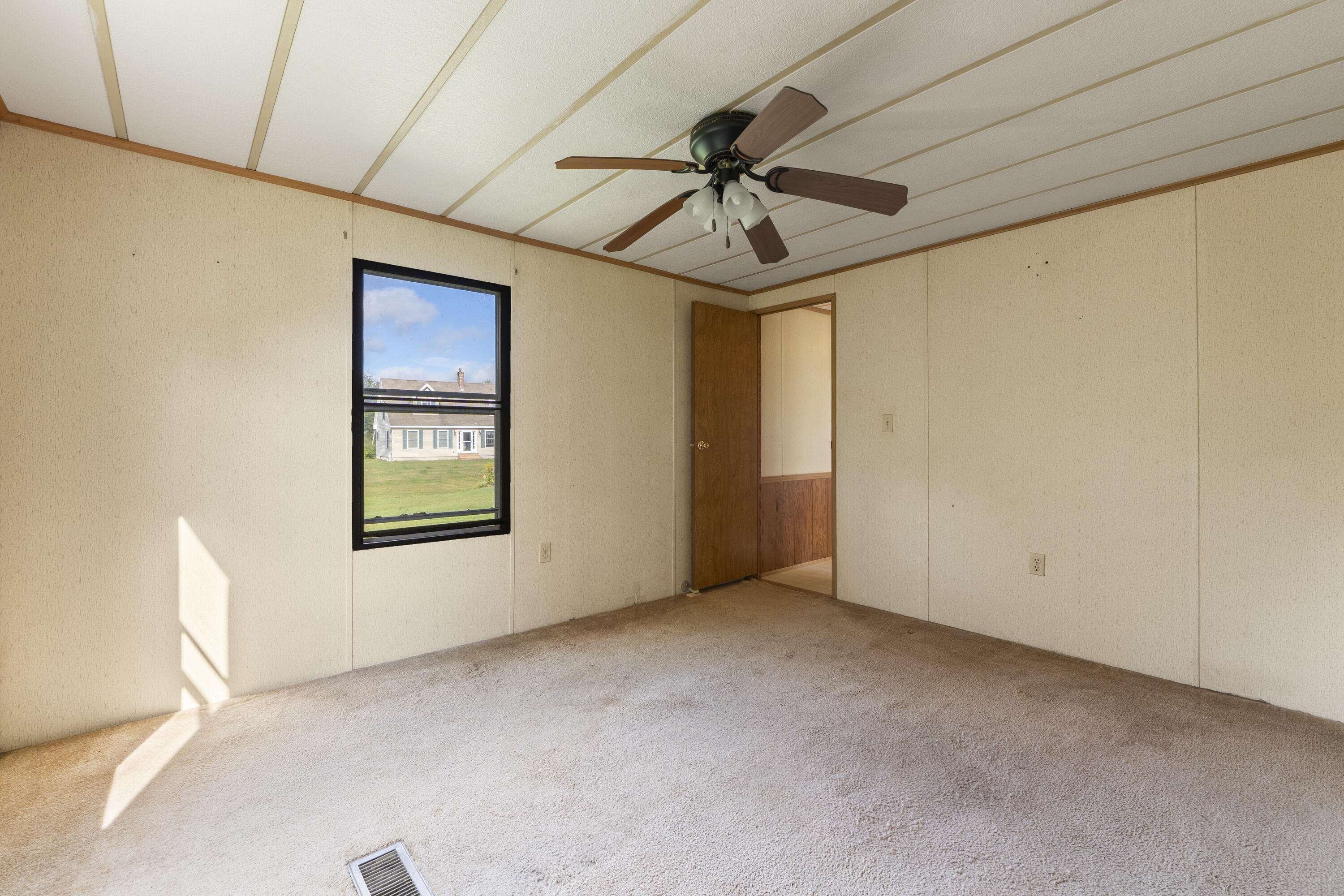 398 Washington Road Waldoboro ME 04572