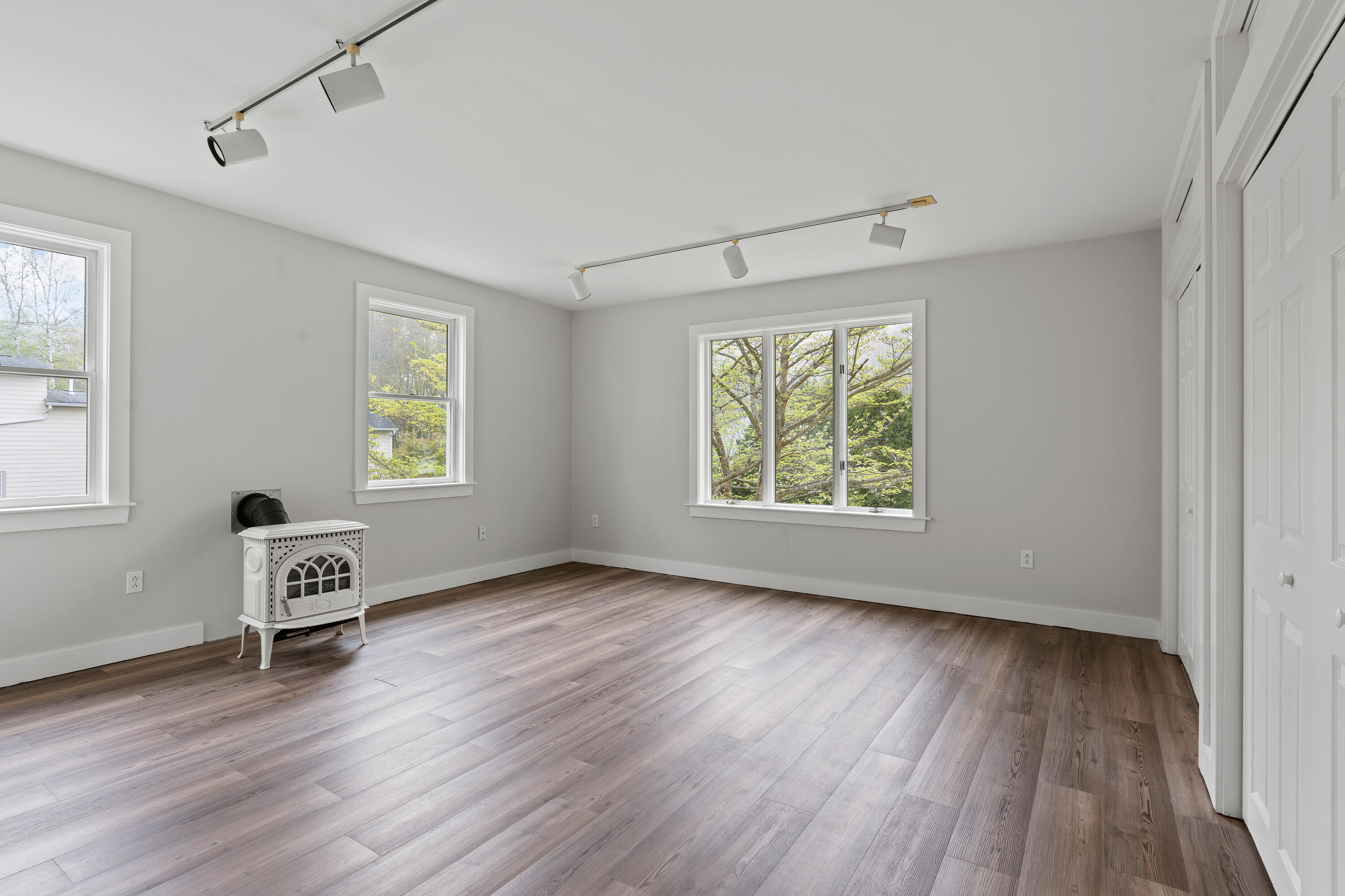 288 Foreside Road Falmouth ME 04105