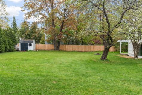 288 Foreside Road Falmouth ME 04105