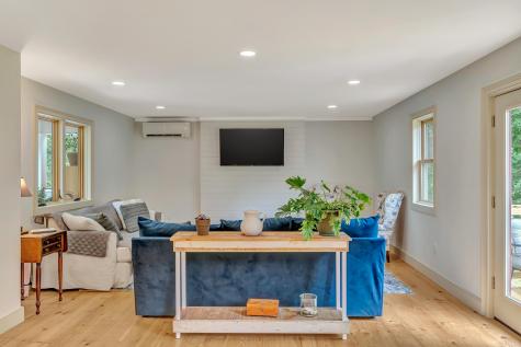 246 E Elm Street Yarmouth ME 04096