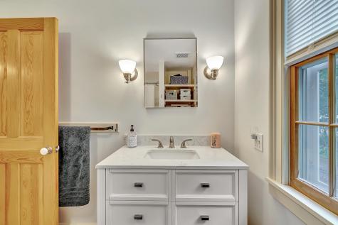 246 E Elm Street Yarmouth ME 04096