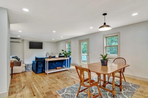246 E Elm Street Yarmouth ME 04096