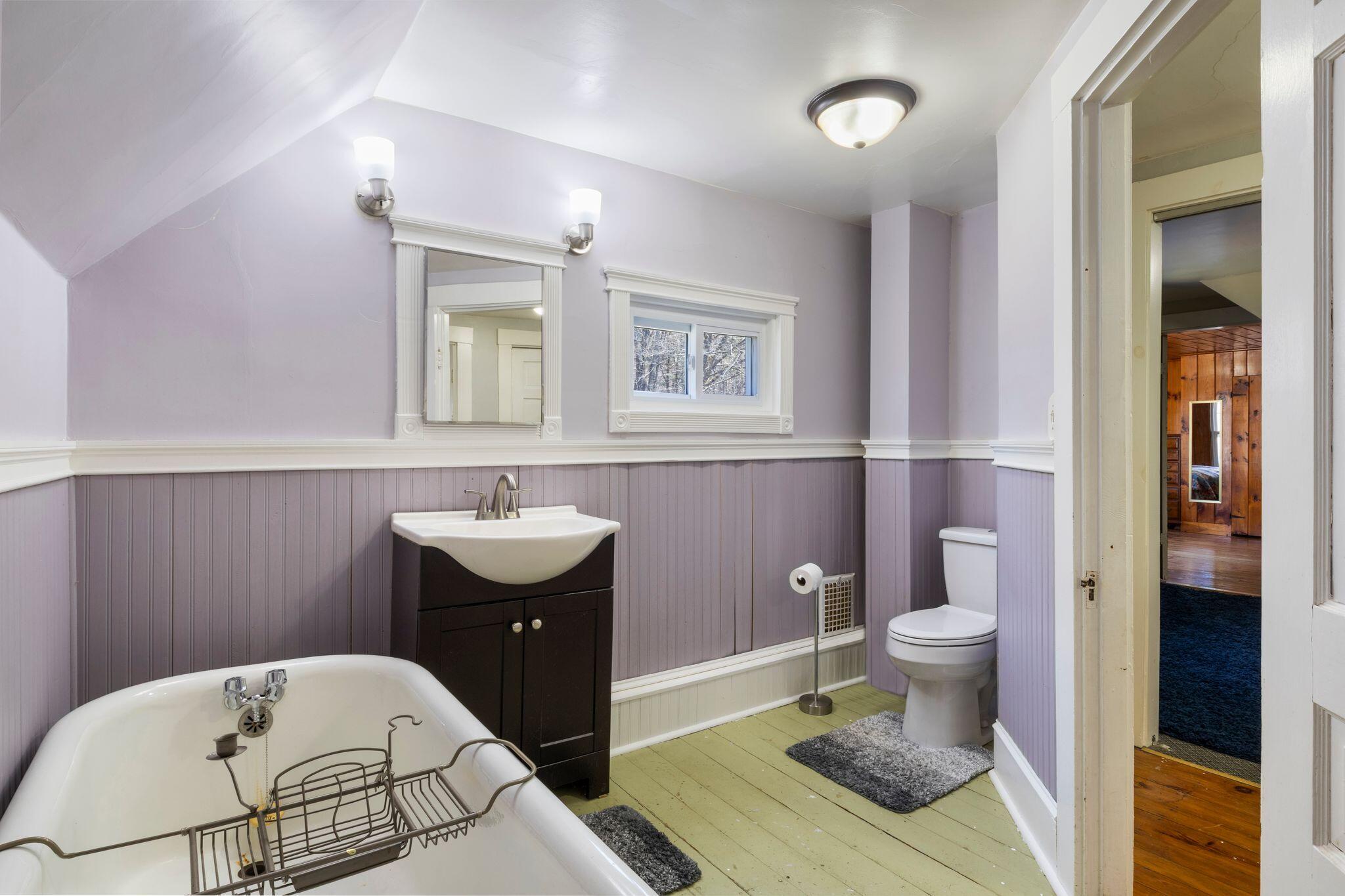 407 Northeast Road Standish ME 04084