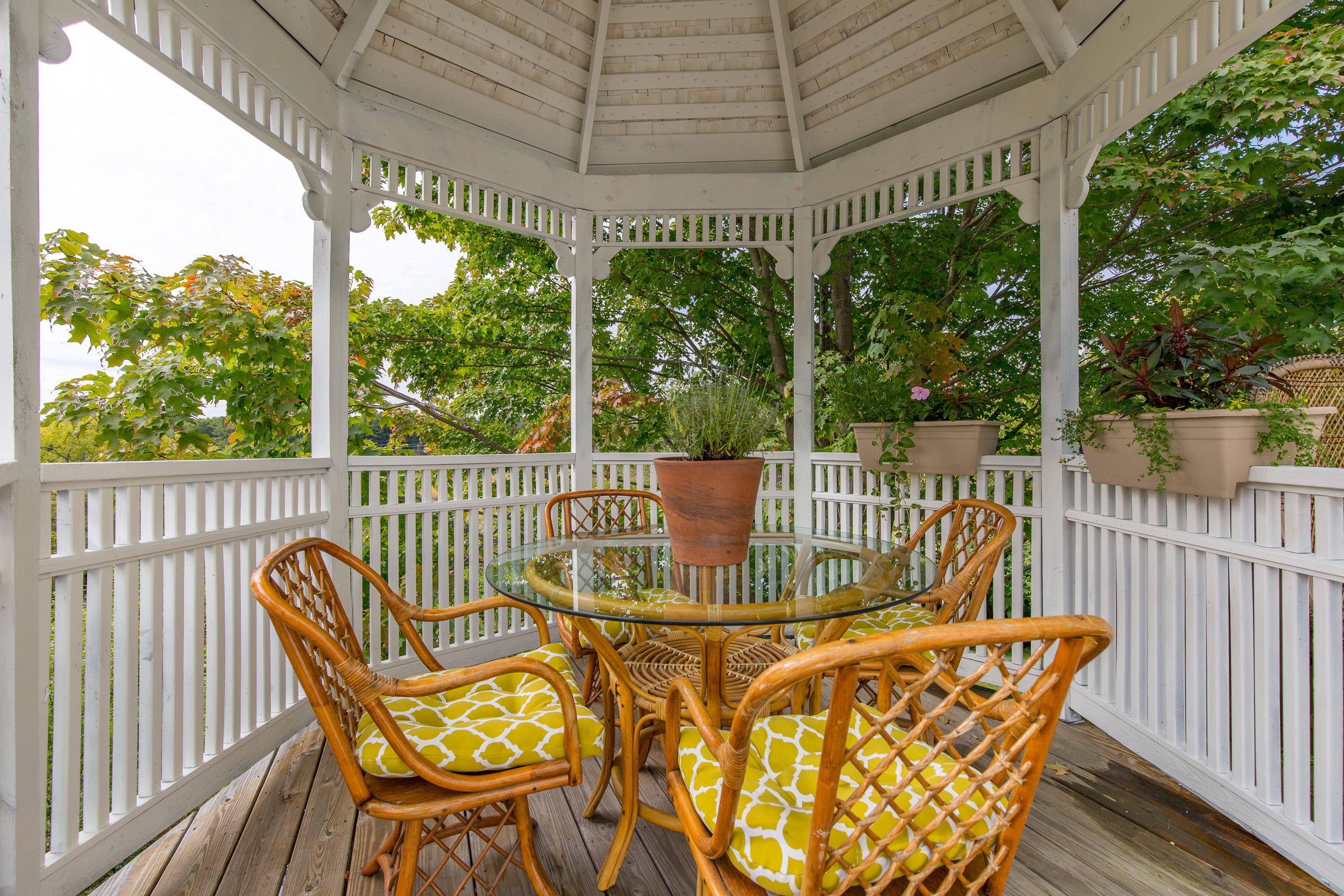 278 Capisic Street Portland ME 04102