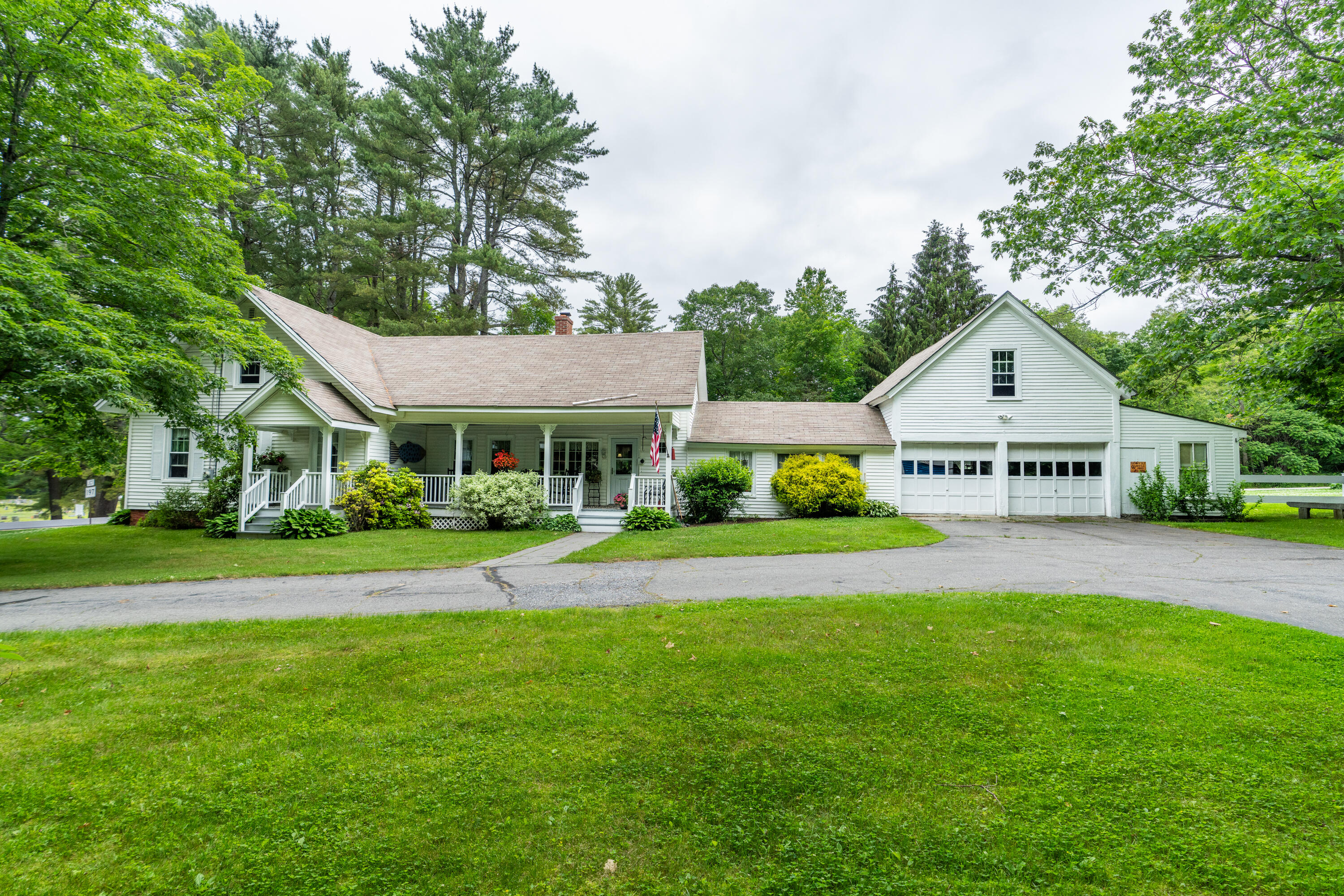 22 River Road Dresden ME 04342