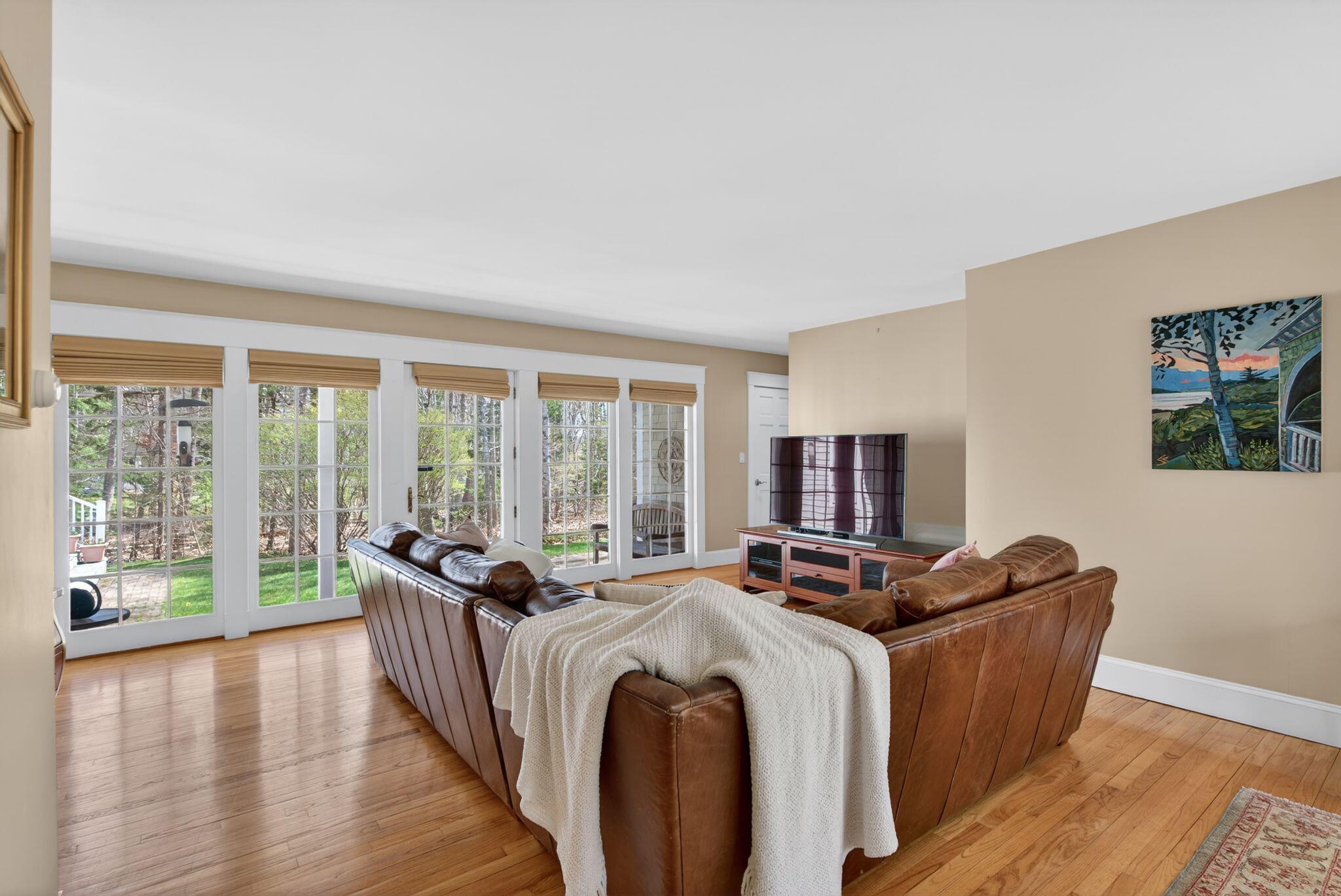 82 Hunts Point Road Cape Elizabeth ME 04107
