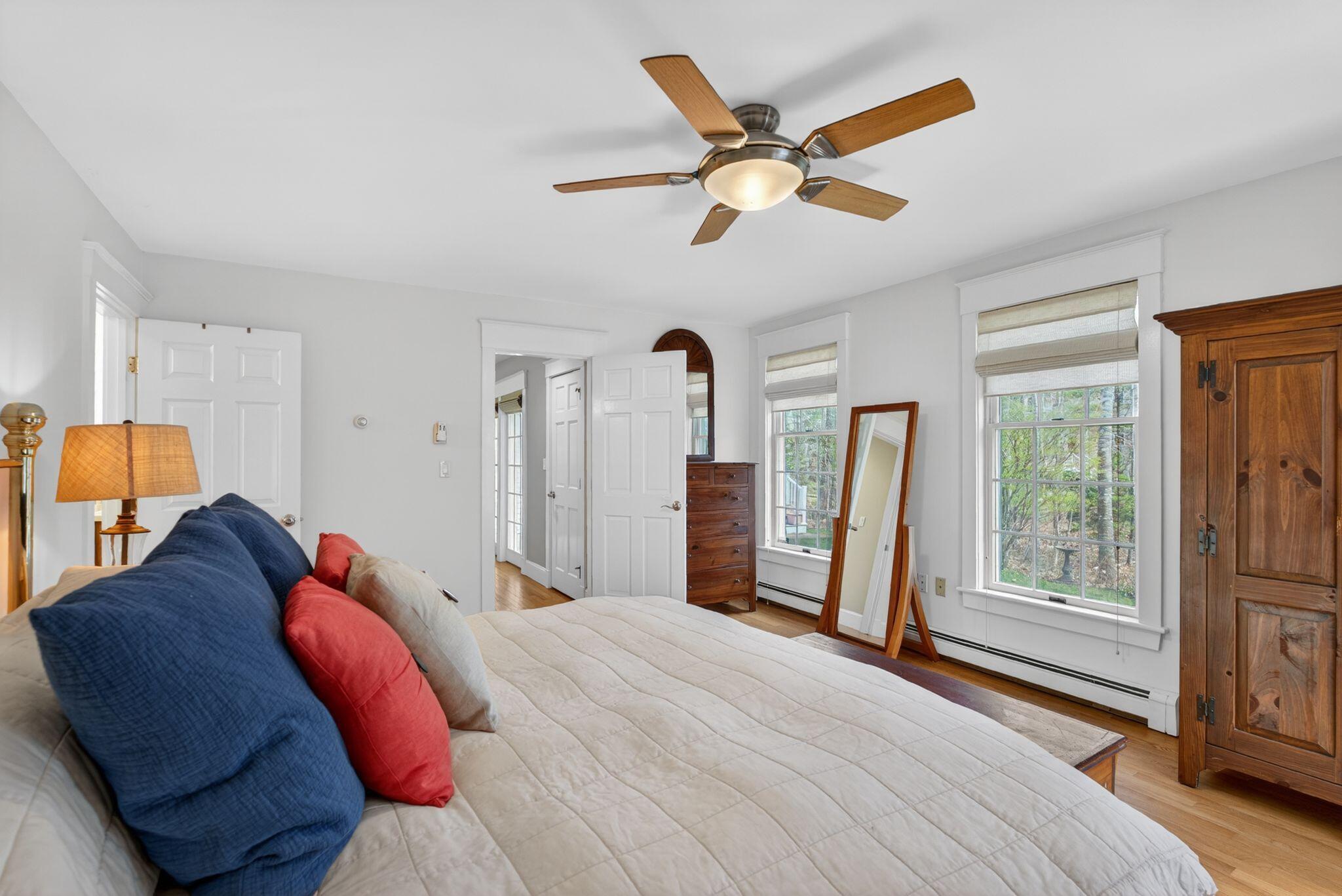 82 Hunts Point Road Cape Elizabeth ME 04107