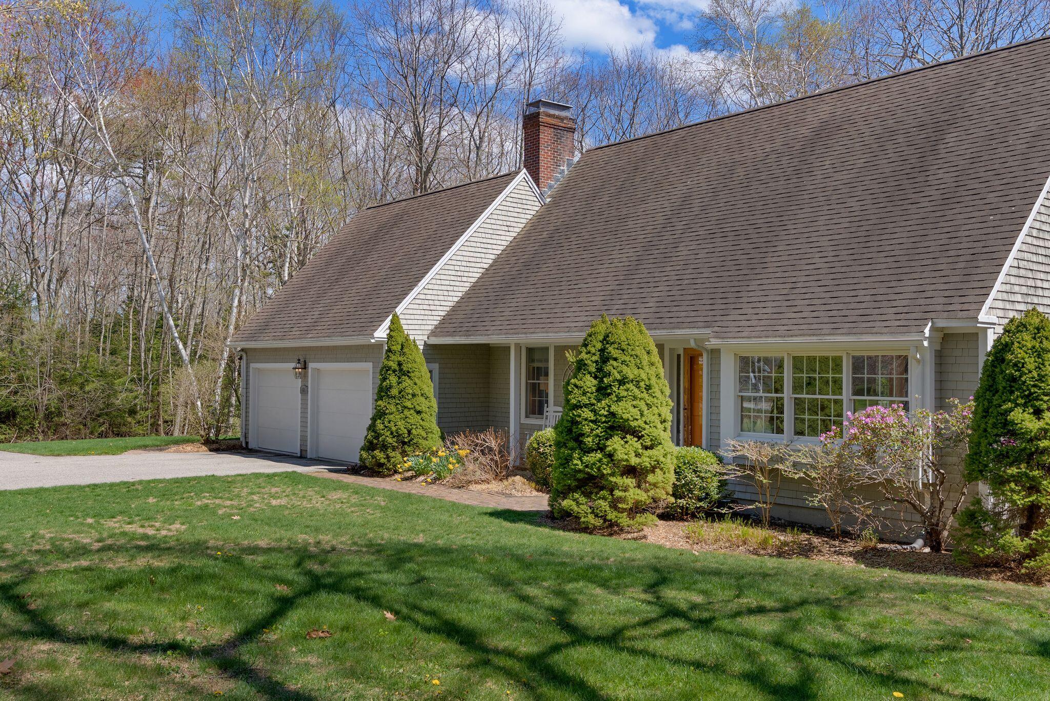82 Hunts Point Road Cape Elizabeth ME 04107