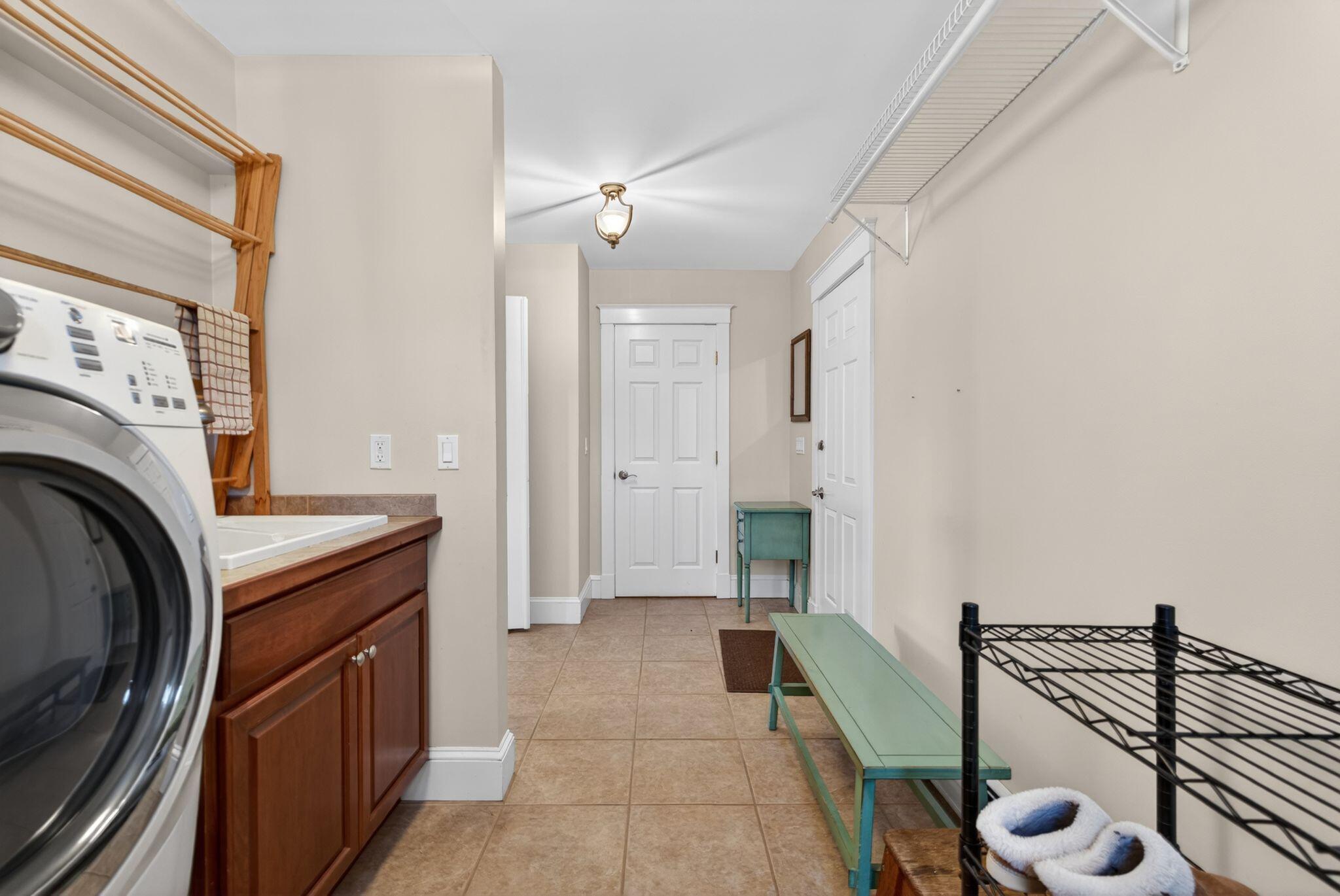 82 Hunts Point Road Cape Elizabeth ME 04107