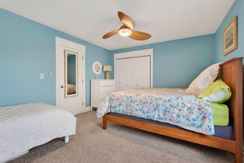 82 Hunts Point Road Cape Elizabeth ME 04107