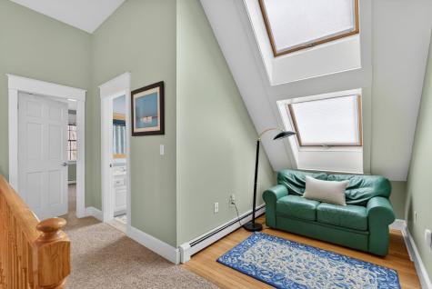 82 Hunts Point Road Cape Elizabeth ME 04107